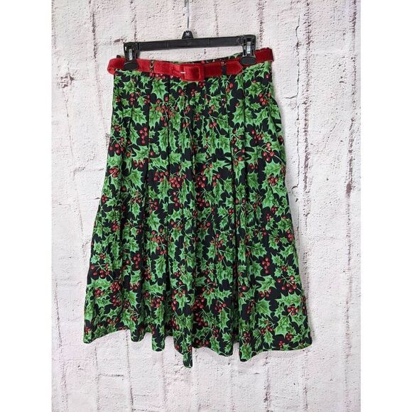 Hell Bunny Christmas Belted Skirt Holly Leaf And Berries Cotton Pleated Pockets‎ - Picture 1 of 8
